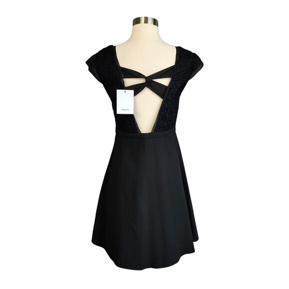 SUNCOO Paris Womens Robe Celine Dress Size US Small Black Embroidered Lace NEW - Picture 4 of 11